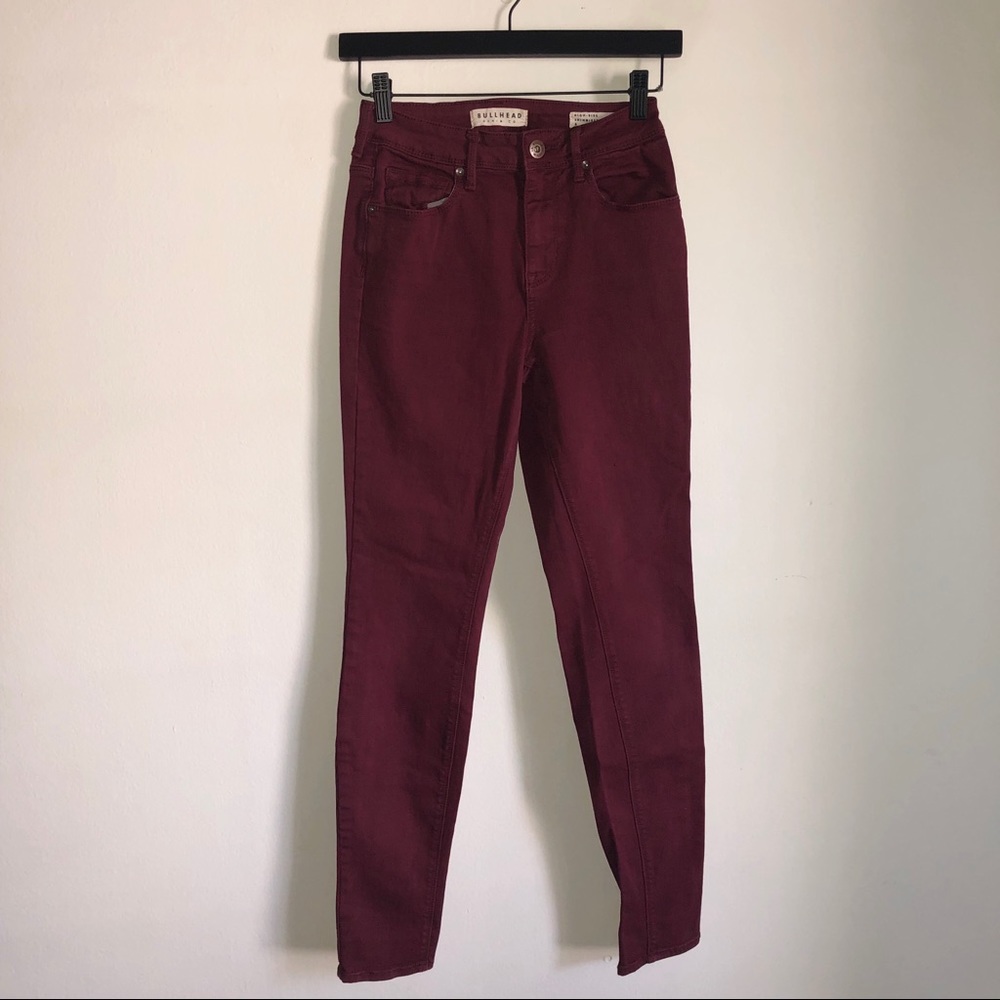 BULLHEAD high waisted burgundy pants